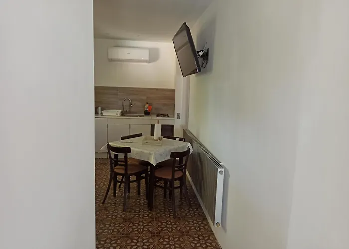 Διαμέρισμα Pelso Hovirag